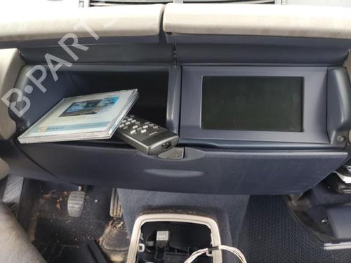 Used Display monitor RENAULT ESPACE IV (JK0/1_) 2.2 dCi (JK0H) (150 hp) 22120851