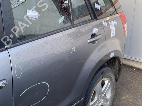 Dør venstre bagtil SUZUKI GRAND VITARA II (JT, TE, TD) 1.9 DDiS All-wheel Drive (JT419, TD44, JB419WD, JB419XD,... (129 hp) 31908861