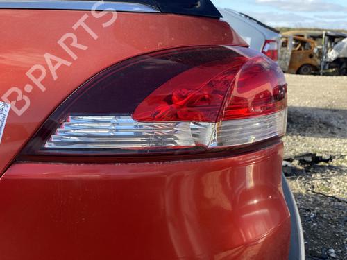left-taillight-renault-clio-iv-grandtour-kh_-2012-2013-2014-2015-2016-2017-2018-2019-2020-2021-33039241 main image