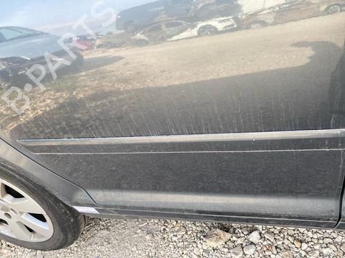 door-moulding-trim-audi-a3-sportback-8pa-2004-2005-2006-2007-2008-2009-2010-2011-2012-2013-2014-2015-39703024 main image