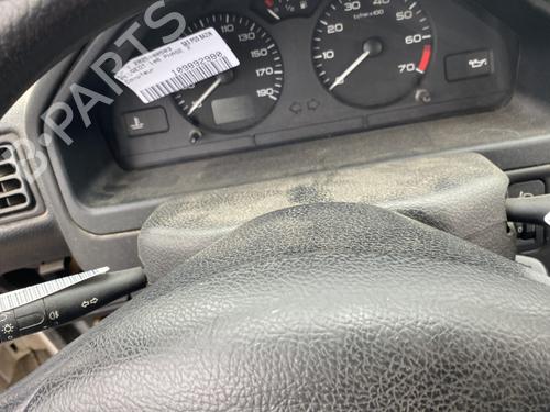Used Driver airbag PEUGEOT 106 II (1A_, 1C_) 1.0 i (50 hp) 27681954