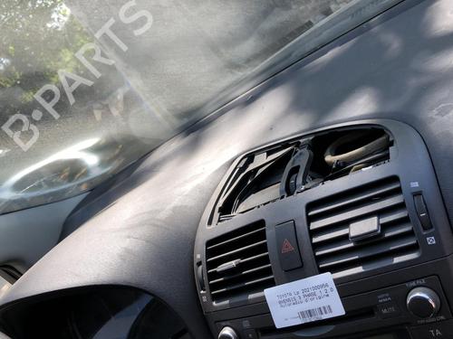 Used Dashboard Dashboard TOYOTA AVENSIS Saloon (_T27_) 2.0 D-4D (ADT270_, ADT270R) (126 hp) 22111666 22111666