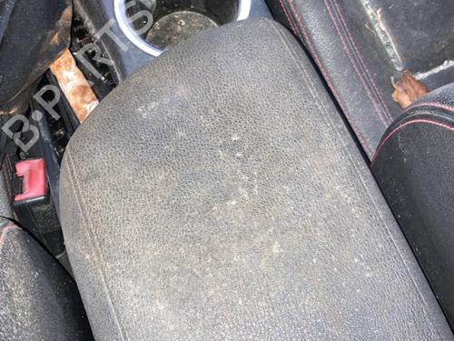 Used Armrest / Center console Armrest / Center console BMW X1 (E84) xDrive 20 d (184 hp) 22127973 22127973