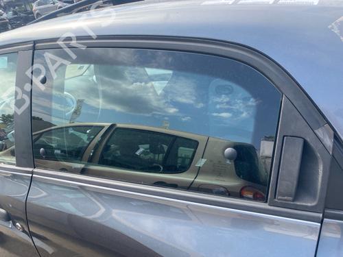 Used Rear left door window Rear left door window 38072031 38072031