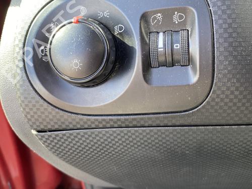 Used Headlight switch SEAT ALTEA (5P1) 2.0 TDI 16V (140 hp) 25124667