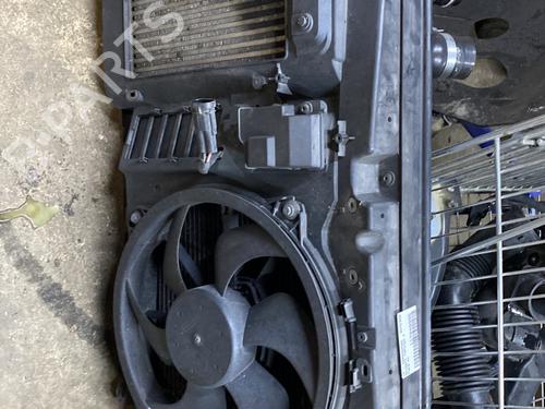 Frontplade/Frontkurv PEUGEOT PARTNER Box Body/MPV 1.6 HDi (75 hp) 30851785