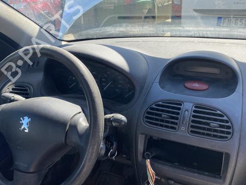 Used Dashboard Dashboard PEUGEOT 206 Hatchback (2A/C) 1.4 HDi eco 70 (68 hp) 25475227 25475227