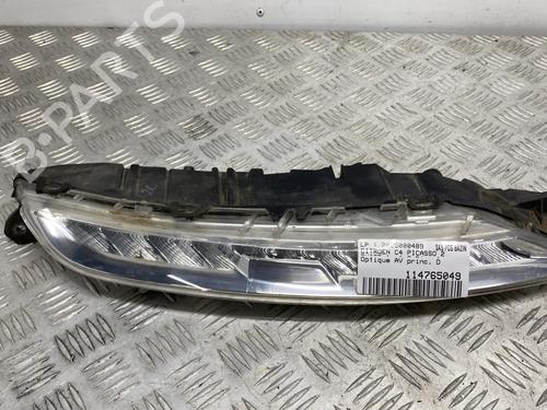 Right headlight CITROËN C4 Picasso II 1.6 HDi / BlueHDi 115 | BP29979883C29