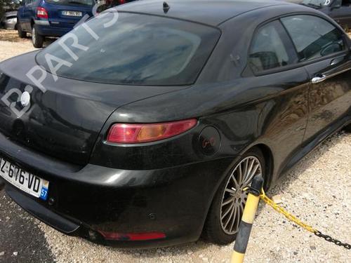 Rear left quarter glass ALFA ROMEO GT (937_) 1.9 JTD (937CXN1B) | BP26618077C93 