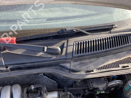 Used Front wiper motor Front wiper motor RENAULT MEGANE I (BA0/1_) 2.0 i (BA0G) (114 hp) 32734316 32734316