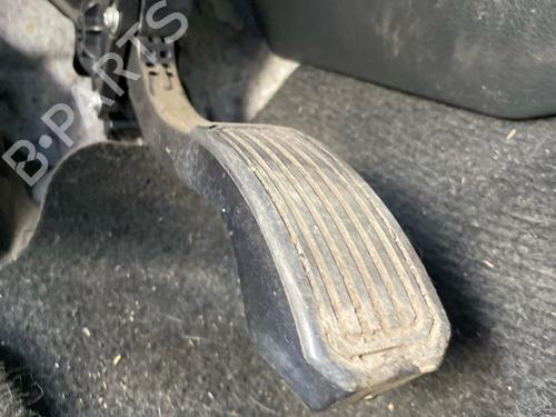 Pedal Pedal TOYOTA RAV 4 III (_A3_) 2.2 D 4WD (ALA30_, ALA30R) (150 hp) 37588594 37588594