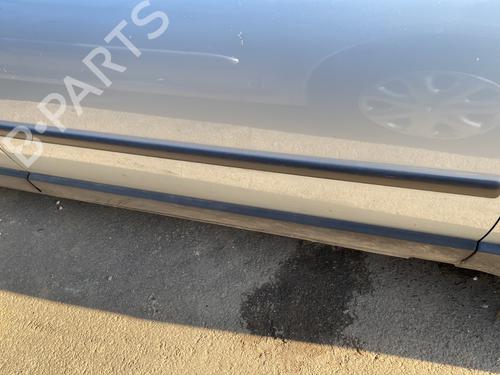  Baguette de porte VW PASSAT B5.5 (3B3) 1.9 TDI (130 hp) 24052562