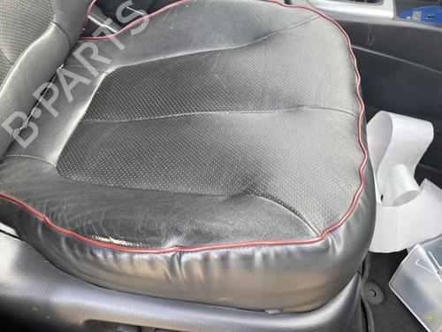 Right front seat HYUNDAI SANTA FÉ II (CM) 2.2 CRDi GLS 4x4 | BP30133223C16