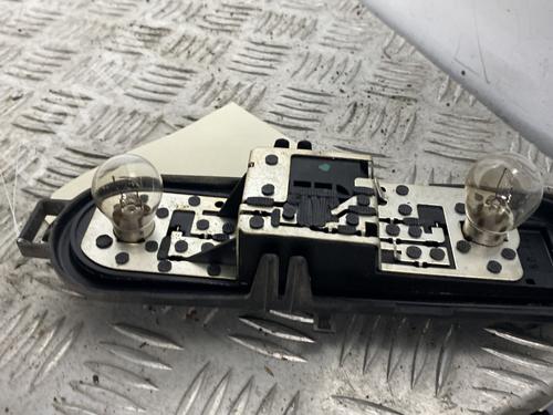 Lampeholder PEUGEOT 5008 (0U_, 0E_) 1.6 HDi (110 hp) 32680744