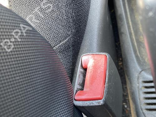Used Seat buckle Seat buckle FIAT PUNTO (188_) 1.9 JTD (86 hp) 33201133 33201133