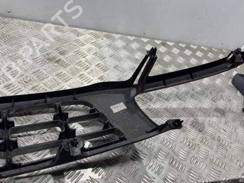 Grille OPEL FRONTERA B (U99) 2.2 DTI (6B_ZC, 6B_VF, 6B_66, 6B_76) | BP22117244C40 