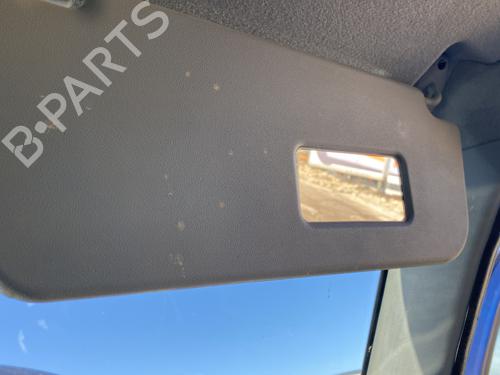 Used Right sun visor Right sun visor 24400403 24400403