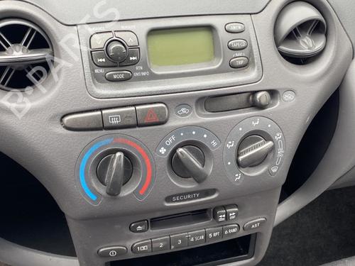 Commande Chauffage TOYOTA YARIS (_P1_) 1.0 (SCP10_, SCP10R) | BP25271011I5 