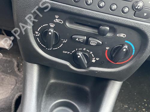 Used Climate control PEUGEOT 206+ (2L_, 2M_) 1.4 HDi eco 70 (68 hp) 21666476