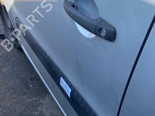 front-left-exterior-door-handle-peugeot-partner-tepee-2008-24423457 main image