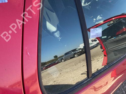 Used Rear right door window Rear right door window 36786637 36786637