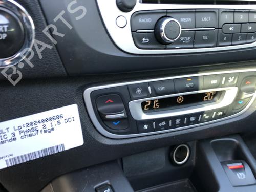 Used Climate control RENAULT SCÉNIC III (JZ0/1_) 1.6 dCi (JZ00, JZ12) (130 hp) 20660262