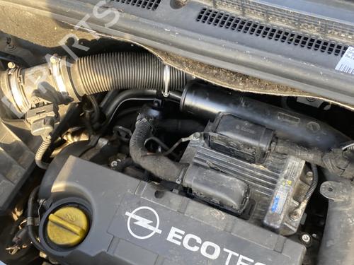 Inyector OPEL MERIVA A MPV (X03) 1.7 CDTI (E75) (100 hp) 31757561