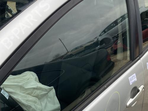 Front left door window TOYOTA COROLLA Verso (ZER_, ZZE12_, R1_) 2.2 D-4D (AUR10_, AUR10R) | BP23784515C18 