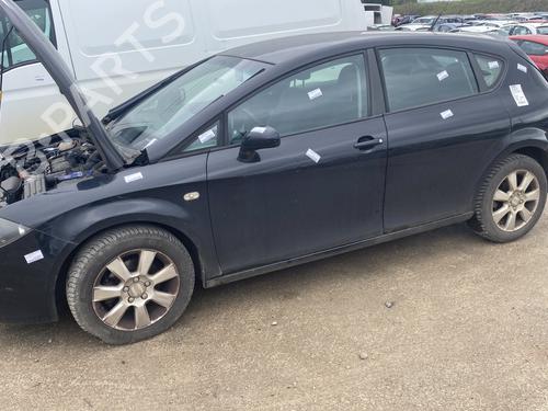 Used Steering rack Steering rack SEAT LEON (1P1) 1.9 TDI (105 hp) 33894570 33894570