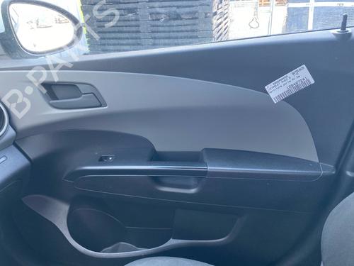 Høyre frontpanel Høyre frontpanel CHEVROLET AVEO Saloon (T300) [2011-2026] 36756115 36756115