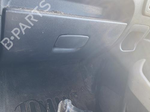 Used Glove box Glove box RENAULT MASTER III Van (FV) 2.3 dCi 145 FWD (FV0E, FV0F, FV0H, FV02, FV0M, FV0S,... (146 hp) 32493882 32493882