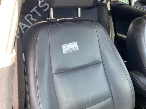 Used Right front seat Right front seat 36030519 36030519