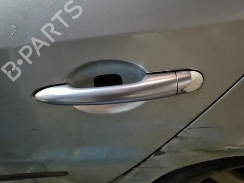 Used Rear left exterior door handle RENAULT LAGUNA II Grandtour (KG0/1_) 2.2 dCi (KG0F) (150 hp) 22120656