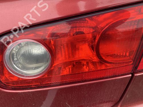 Lampa tylna klapy bagażnika prawa RENAULT LAGUNA II (BG0/1_) 1.9 dCi (BG1A, BG1W, BG0G) | BP30963018C80