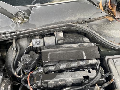 Used Air filter box Air filter box 29910802 29910802