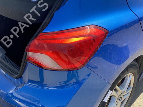 Used Right taillight Right taillight FORD FOCUS IV (HN) 1.5 EcoBlue (120 hp) 27266444 27266444