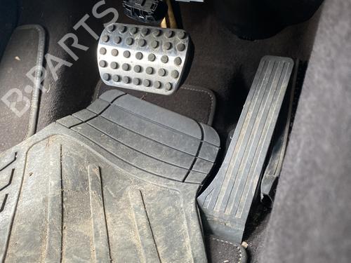 Used Pedal Pedal MERCEDES-BENZ GLC (X253) 220 d 4-matic (253.905, 253.903) (163 hp) 26022940 26022940