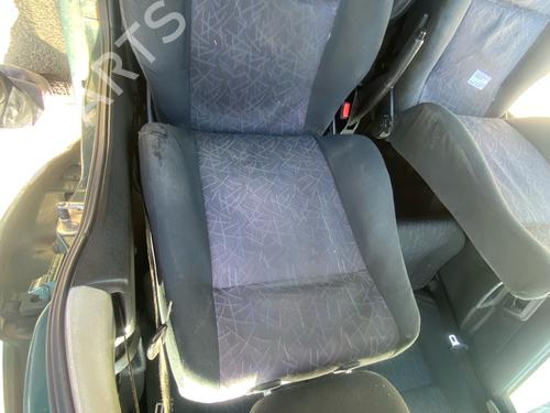 Left front seat VW POLO Variant (6V5) 1.4 | BP38228614C15 - Image 4