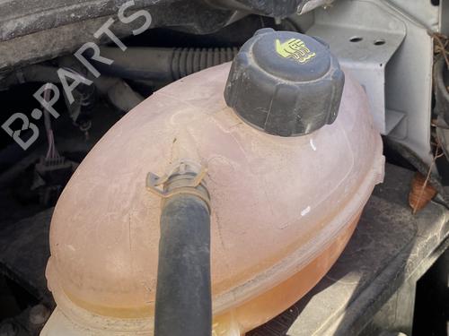 ekspansjonstank-renault-master-iii-van-fv-2010-32499313 main image