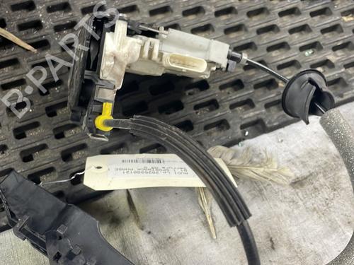 Used Rear left lock AUDI A1 Sportback (8XA, 8XF) 1.6 TDI (90 hp) 24408615
