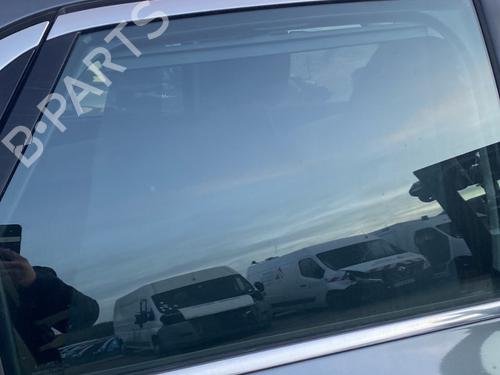 BP29978589C21 main image