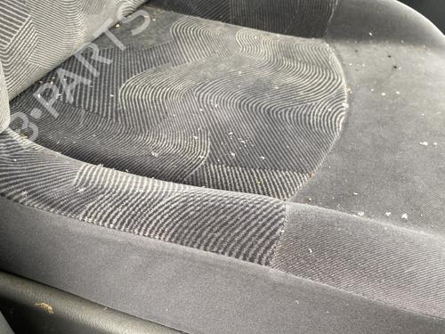 Used Right front seat Right front seat RENAULT CLIO II Hatchback Van (SB0/1/2_) 1.9 D (SB0R) (54 hp) 30460434 30460434