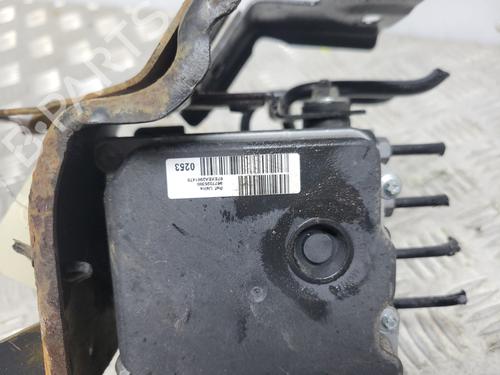 ABS pump PEUGEOT 5008 (0U_, 0E_) 1.6 HDi | BP23783912M43 