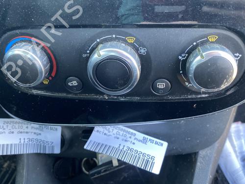 Airco bedieningspaneel RENAULT CLIO IV (BH_) 1.5 dCi 90 (90 hp) 29571719