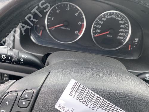 Used Instrument cluster Instrument cluster 32393039 32393039