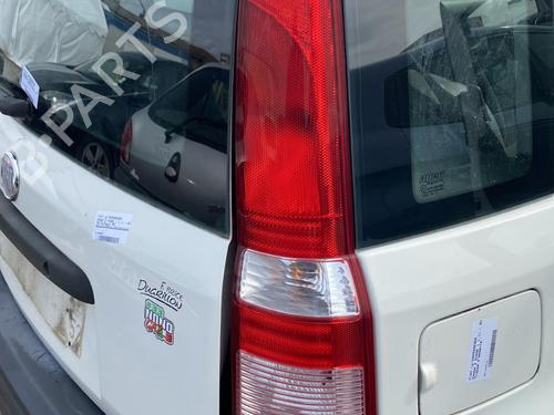 Used Right taillight FIAT PANDA (169_) 1.1 (169.AXA1A) (54 hp) 26508451