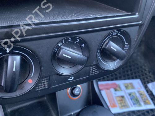 Climate control VW FOX Hatchback (5Z1, 5Z3, 5Z4) 1.4 TDI | BP31791788I5