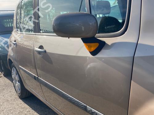 right-front-door-renault-modus-grand-modus-fjp0_-2004-40530294 main image