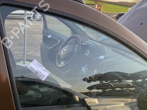 Used Front right door window Front right door window DACIA DUSTER (HS_) 1.5 dCi 4x4 (HSMC, HSMD) (110 hp) 33553265 33553265
