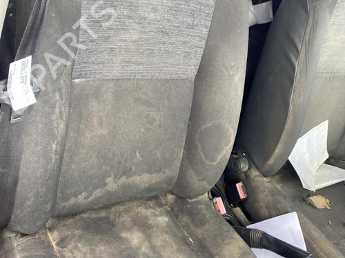 Used Right front seat Right front seat DACIA DUSTER (HS_) 1.5 dCi 4x4 (HSMC, HSMD) (110 hp) 26154840 26154840